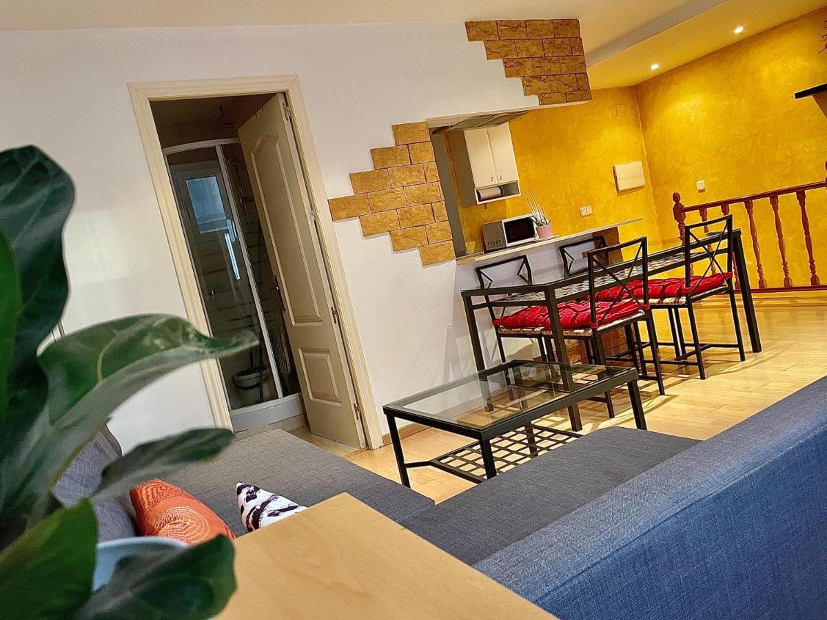 Acogedor Duplex Barrio Del Pilar Lejlighed Madrid Eksteriør billede